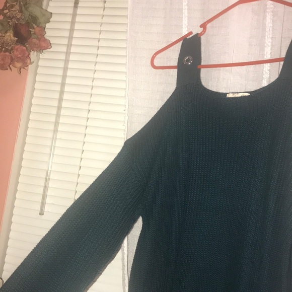 Sweater - Picture 2 of 2